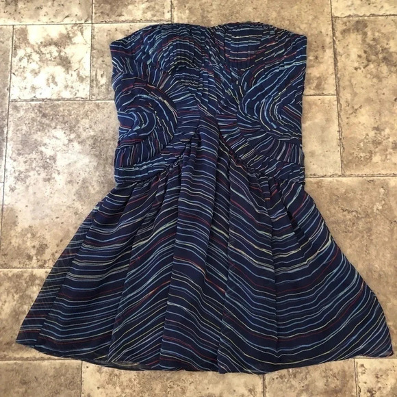 Women's VINTAGE 2008 Strapless BCBGeneration Dress - Sz. 6 - Picture 1 of 2